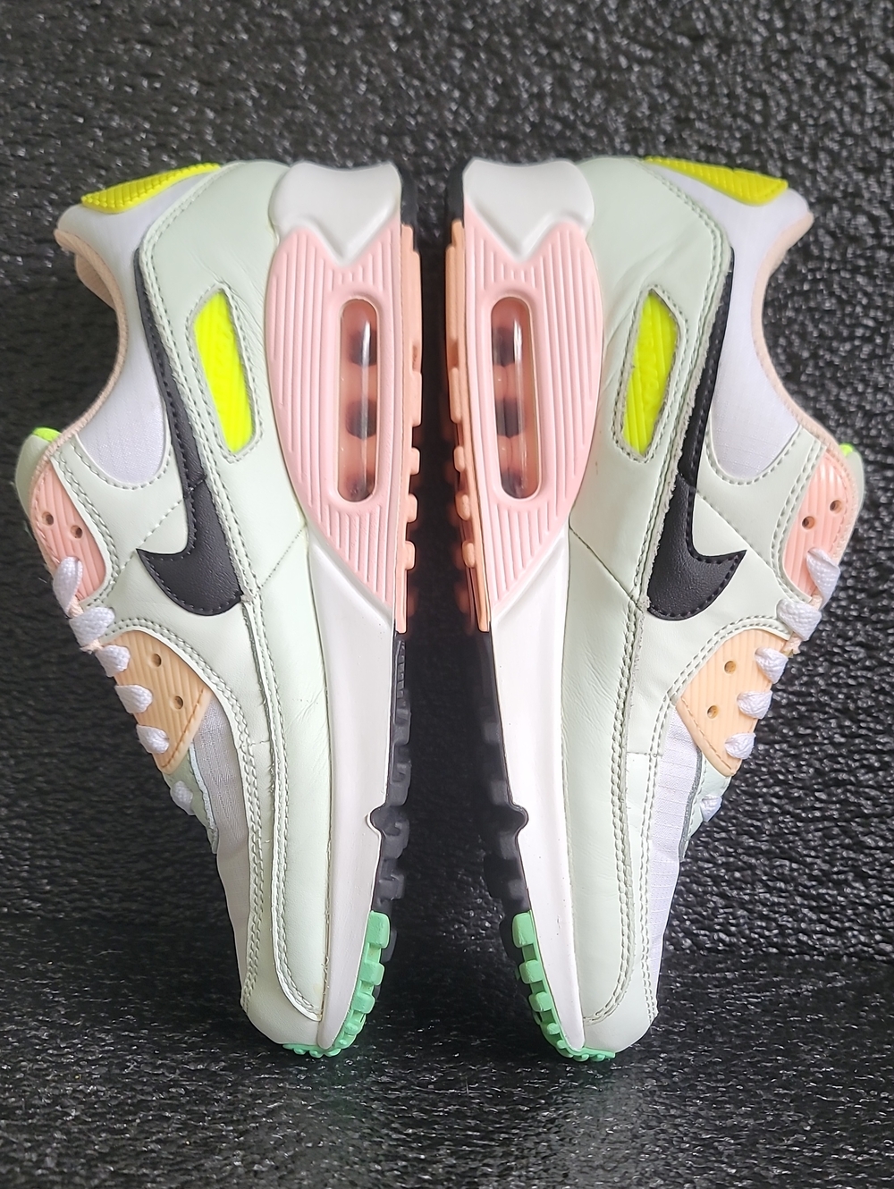 Nike Air Max 90 "Easter" Wmns 8 Great Condition Fast Shipping - Picture 3 of 12
